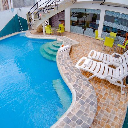 Hotel Jhor Bush Pucallpa Exterior foto