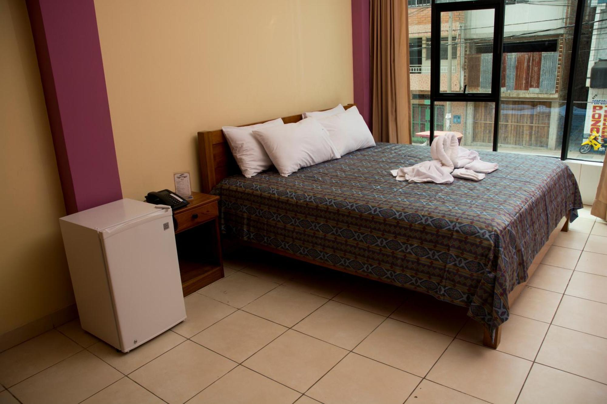 Hotel Jhor Bush Pucallpa Zimmer foto