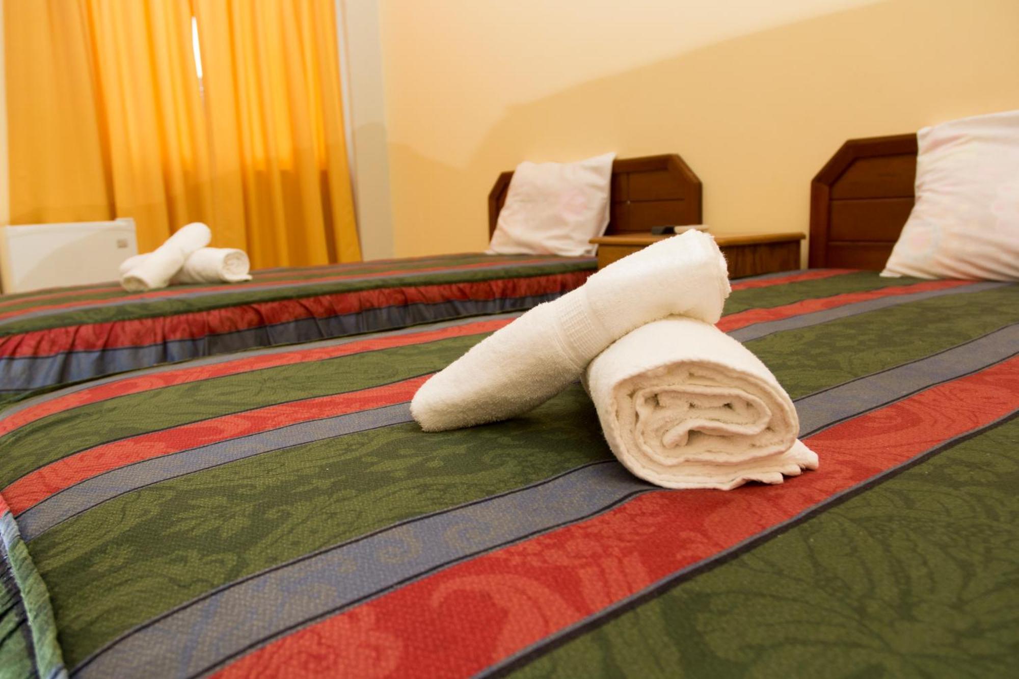 Hotel Jhor Bush Pucallpa Zimmer foto