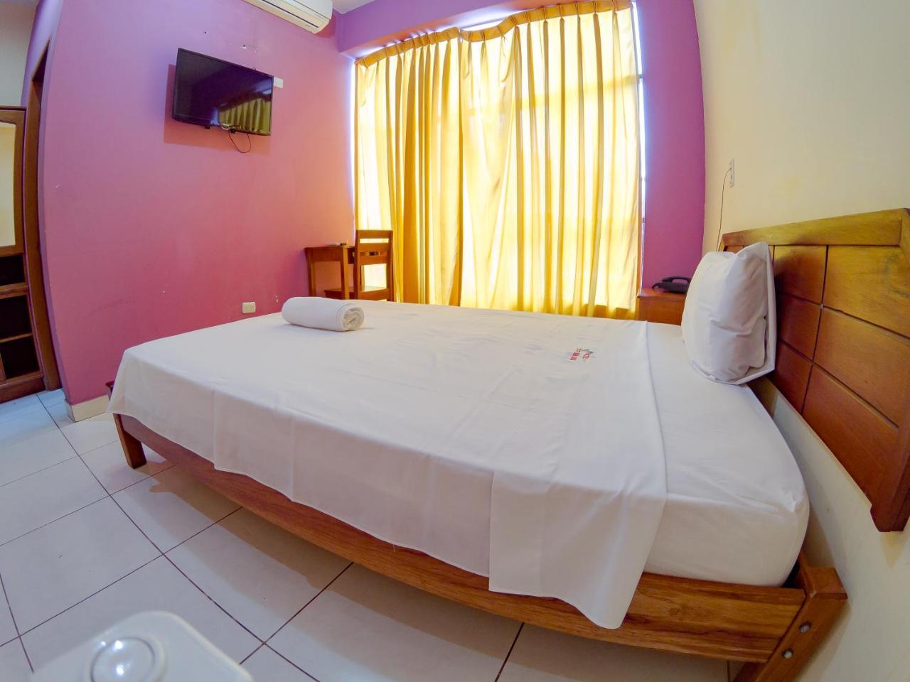 Hotel Jhor Bush Pucallpa Exterior foto